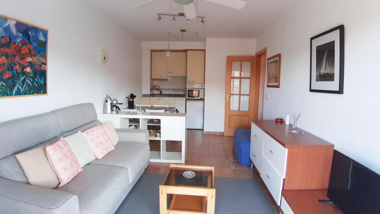 Apartamento Con Piscina En 波尔托辛 外观 照片