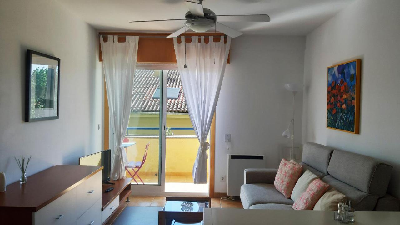 Apartamento Con Piscina En 波尔托辛 外观 照片
